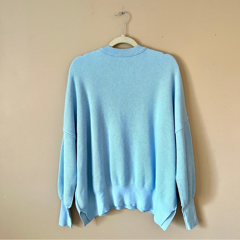 Baby Blue Oversized knit Sweater Sz M - Picture 5 of 7
